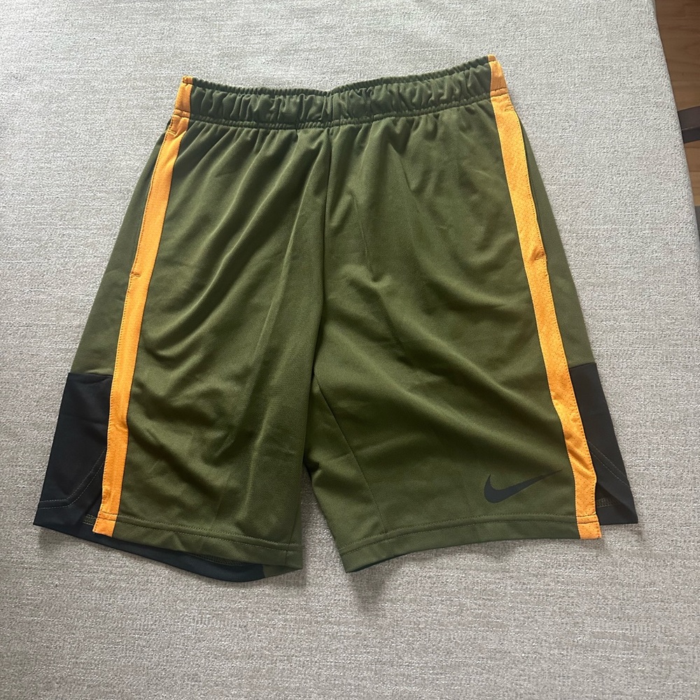 Men’s Green Nike Training Shorts- Small